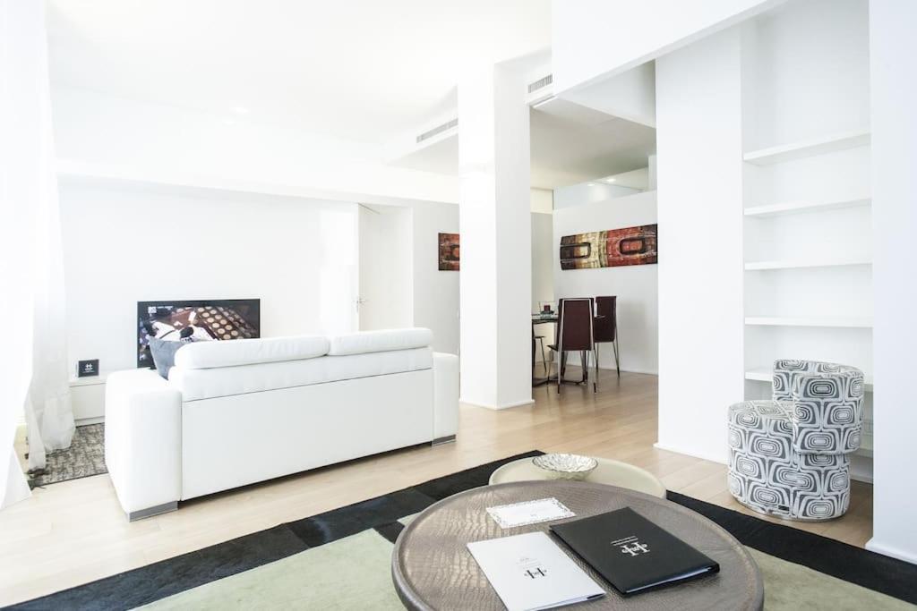 Charming Home Near Duomo 밀라노 외부 사진